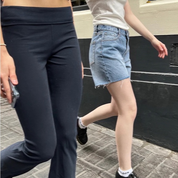 **SOLD** Brandy Melville Priscilla Pants - Picture 2 of 6